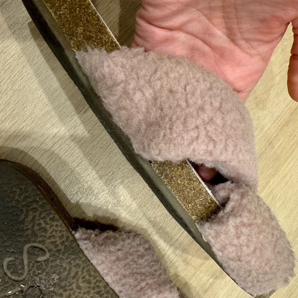 Splendid Rozi Shearling Footbed Sandals - Picture 7 of 9